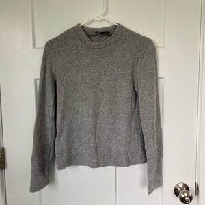 Forever 21 Heather Gray Knit Sweater